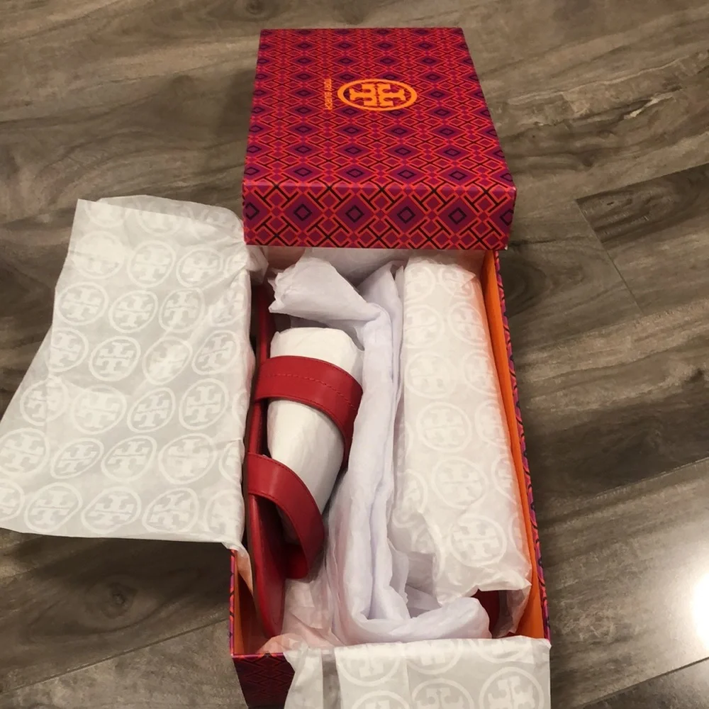🔥🔥TORY BURCH Everly Leather Slide sandal